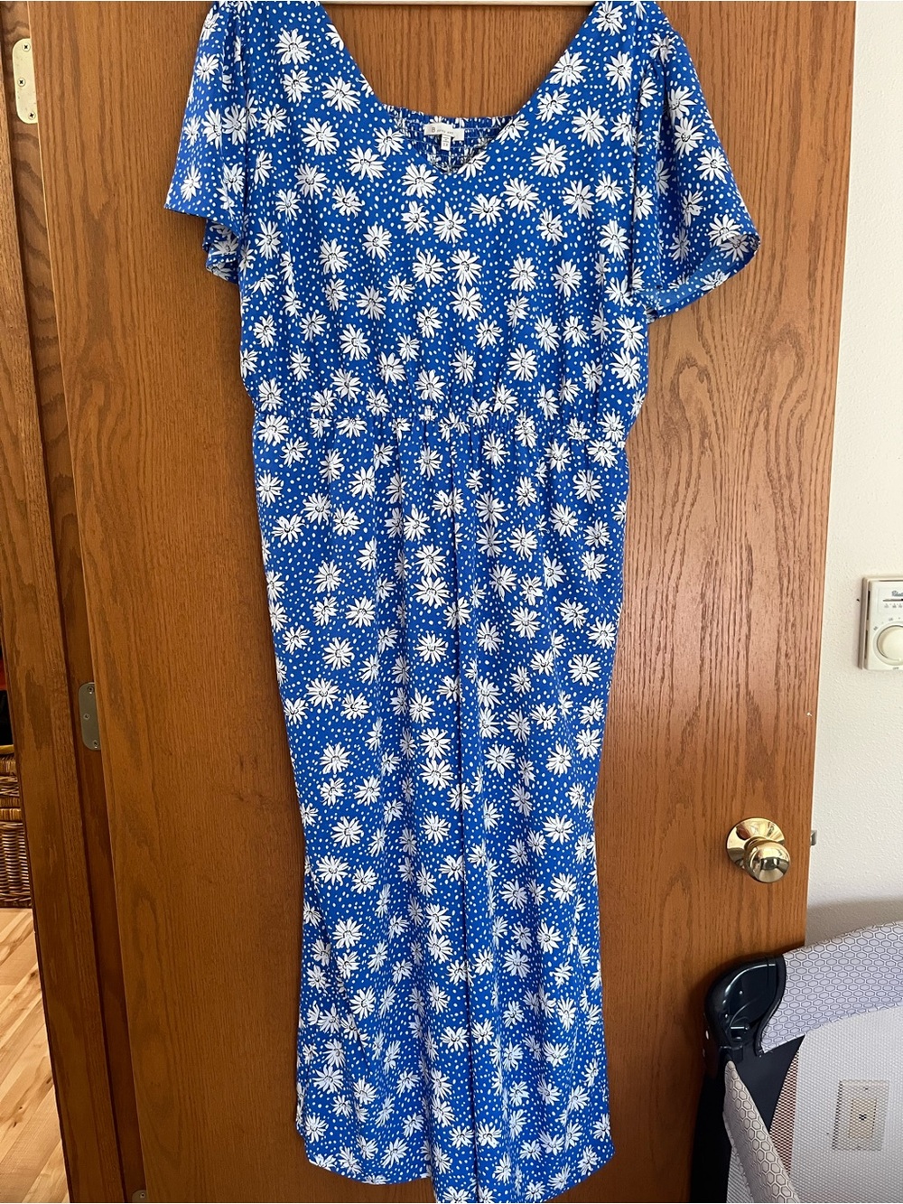 Skies Are Blue Jumpsuit Size 1X Blue Ditsy Floral Daisy Print